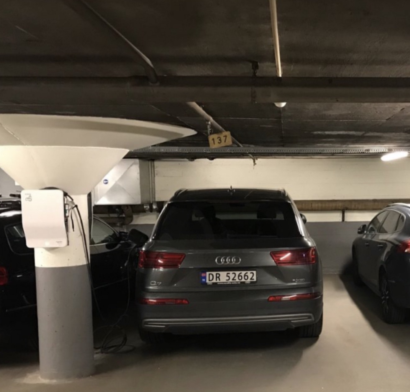 Marienlyst harasje | sentral parkeringsplass