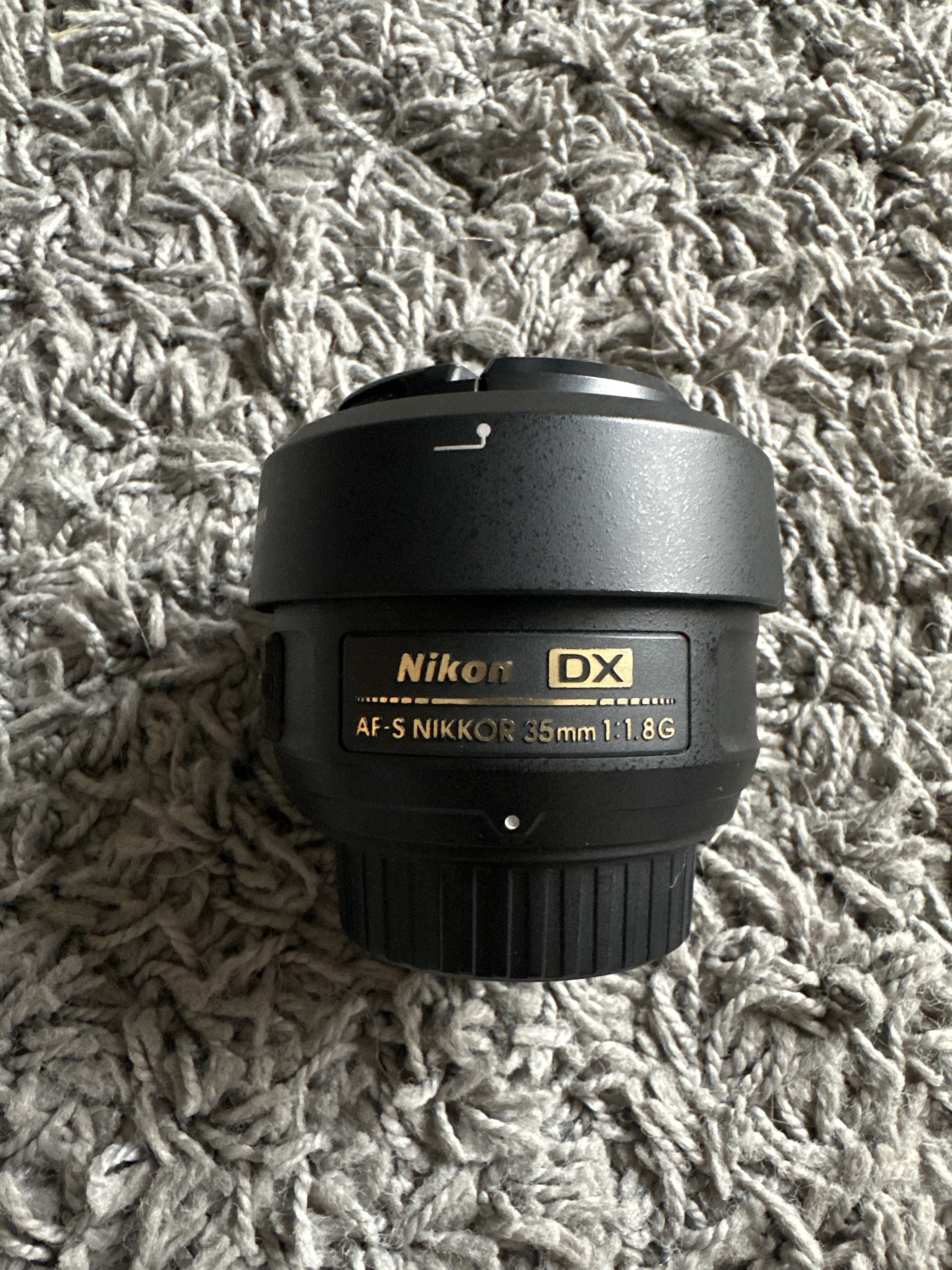 Nikon 35mm prime lens