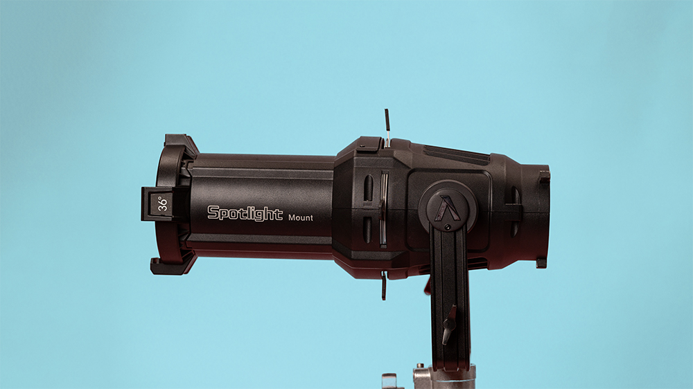 Aputure spotlight mount set with 36° lens + iris