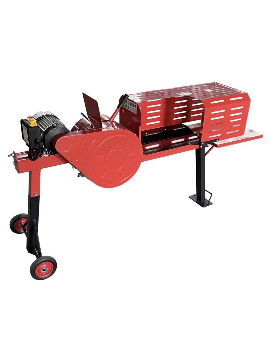 Kraftig vedkløyver leies ut