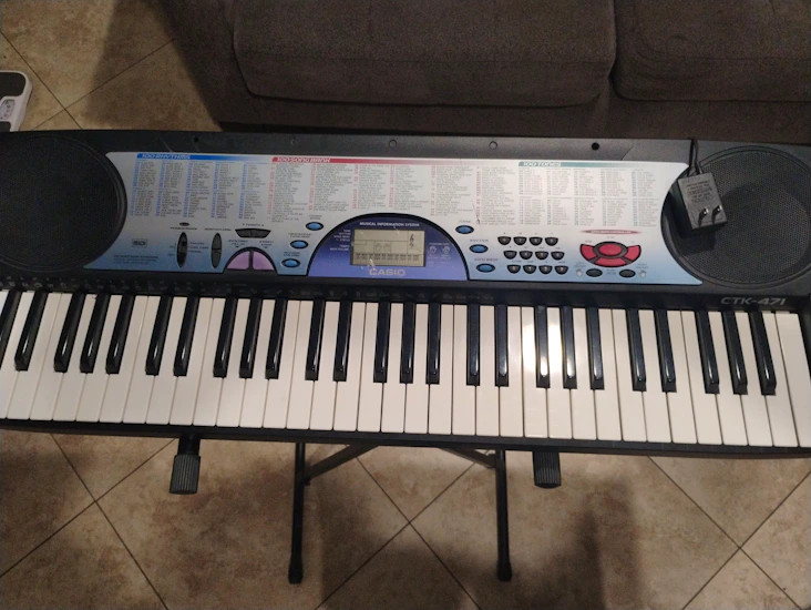 Casio ctk-471 61 key 100 songs electronic keyboard