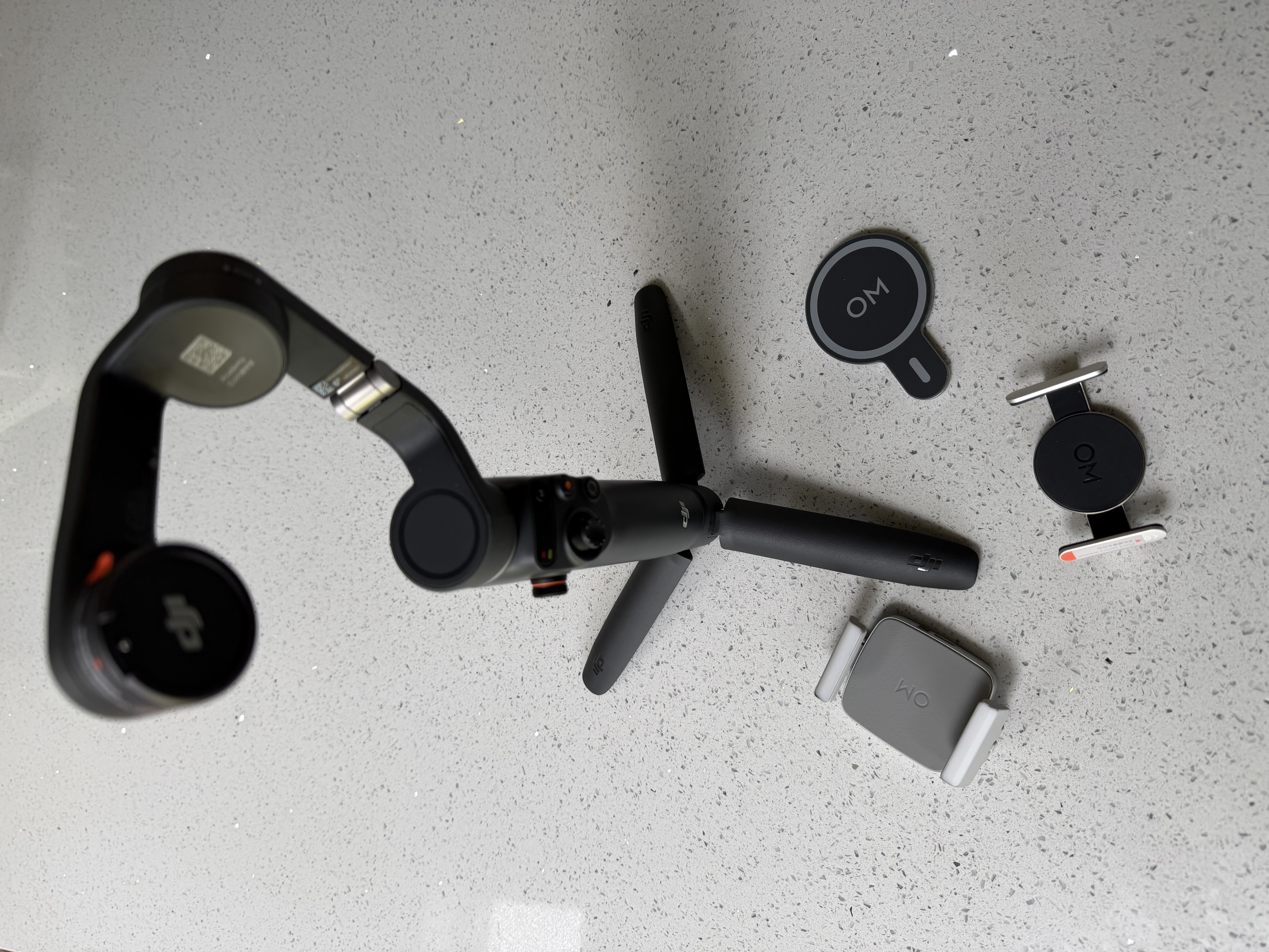 Dji osmo mobile 6 pro smartphone stabiliser
