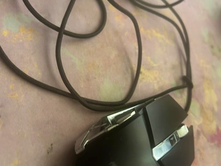 Gaming computer mouse