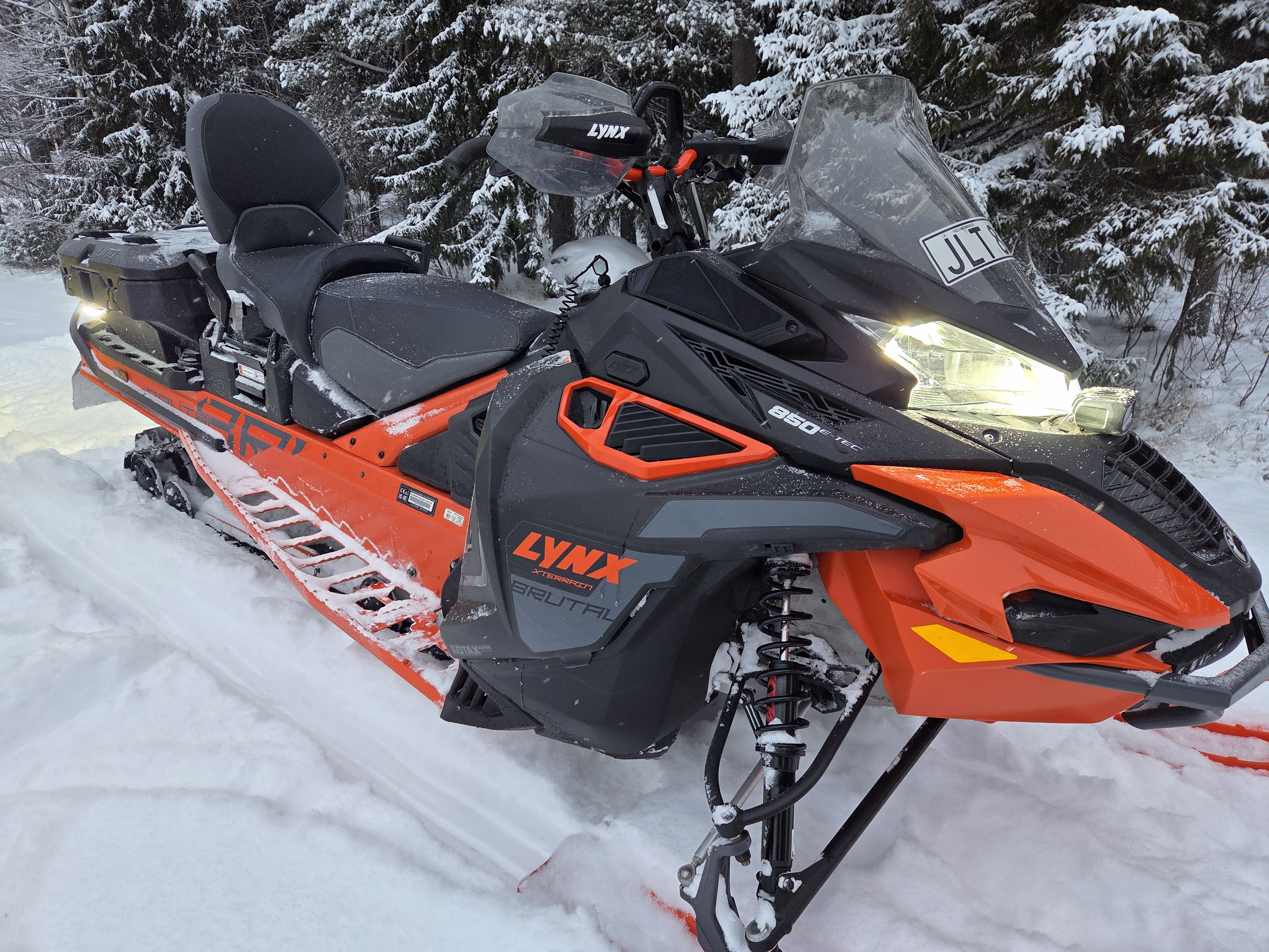 Lynx xterrain brutal 850