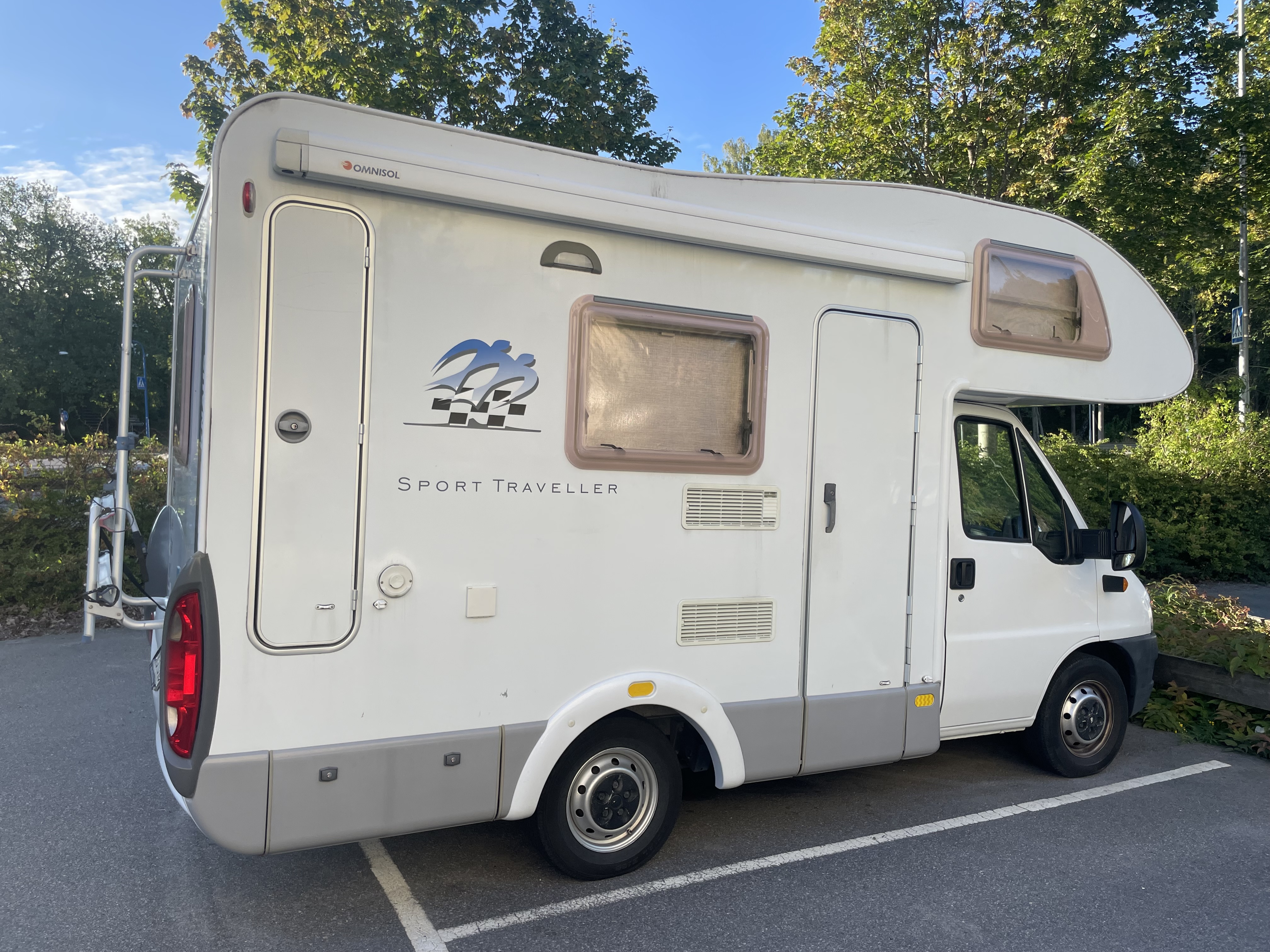 Husbil knaus sporttraveller 