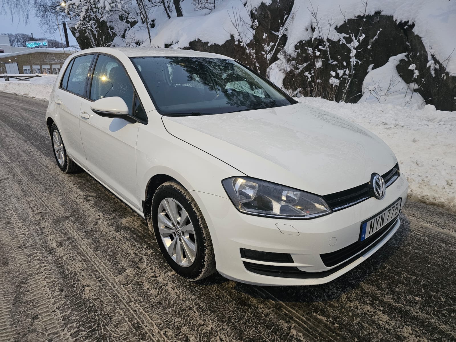 Volkswagen golf – komfortabel, pålitlig och redo för uthyrning