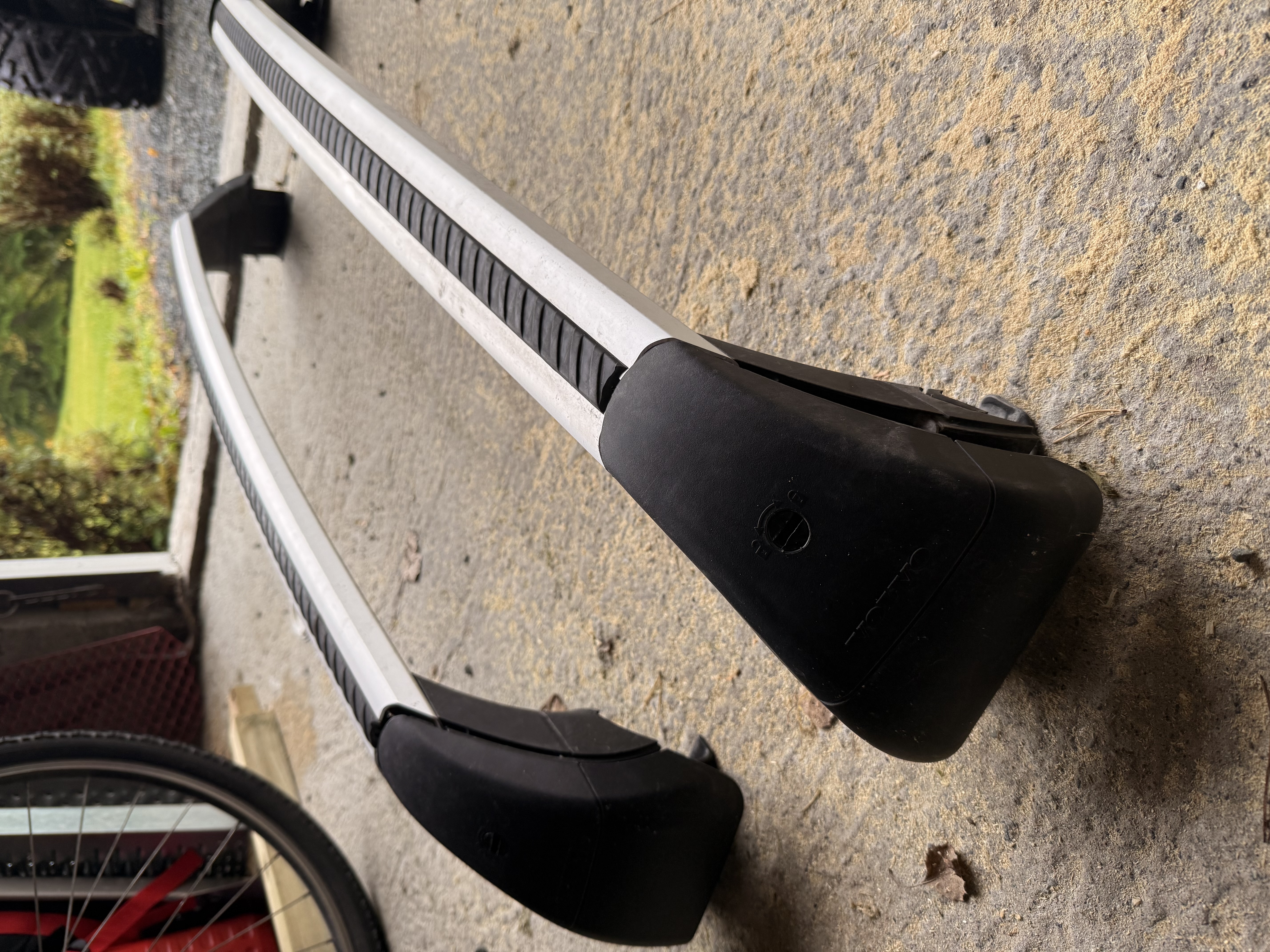 Takstativ for volvo c30