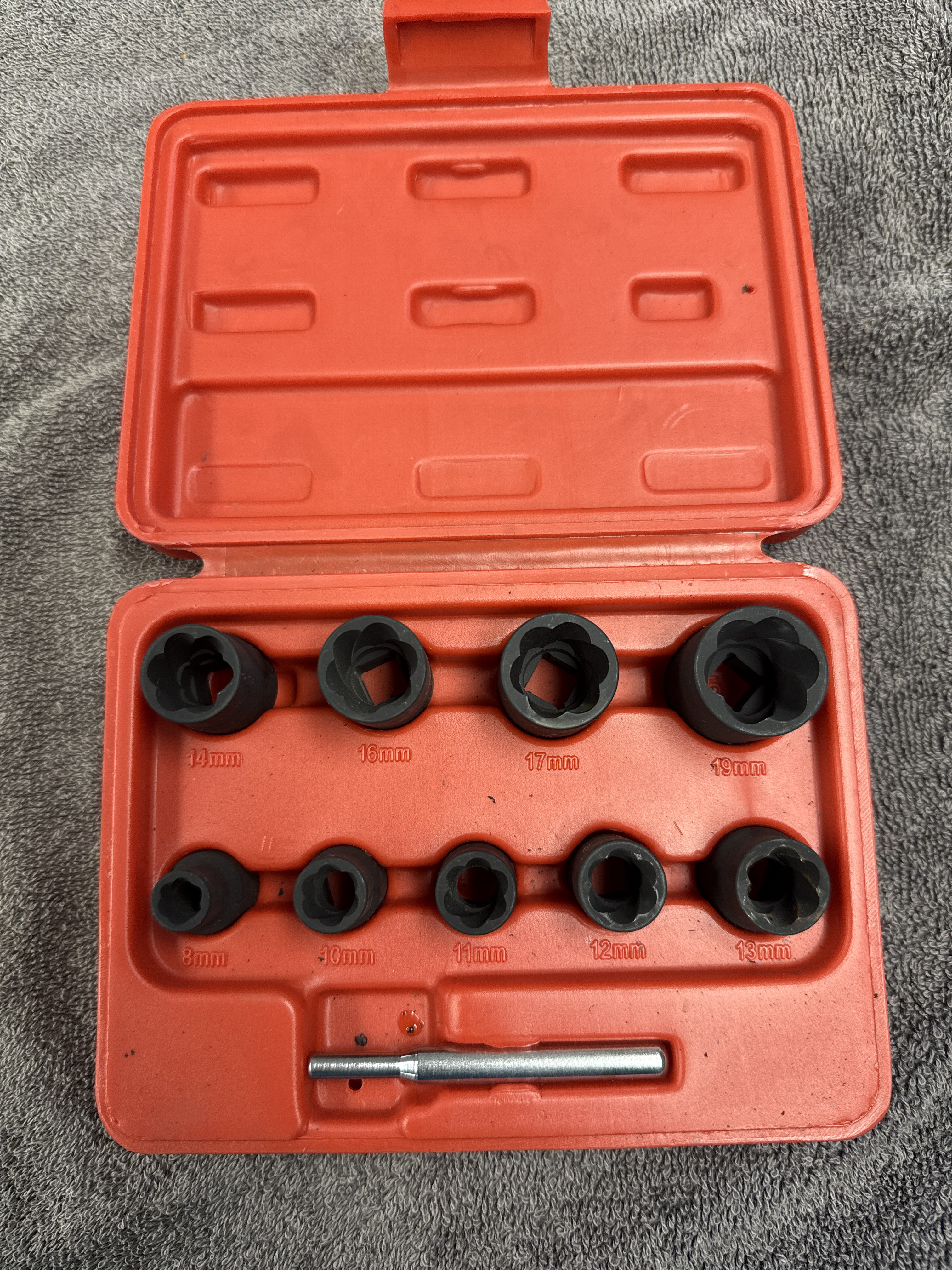 Avdragare för skadade bultar och muttrar