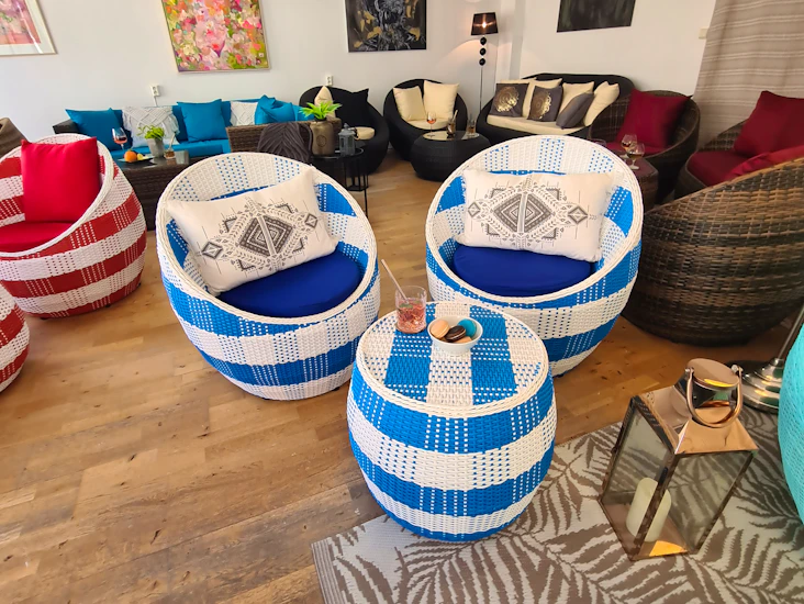 Liten hagelounge blå og hvite ruter