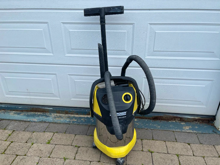 Våt- och grovdammsugare