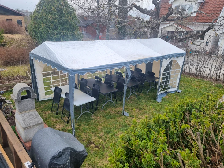 Partytält med väggar