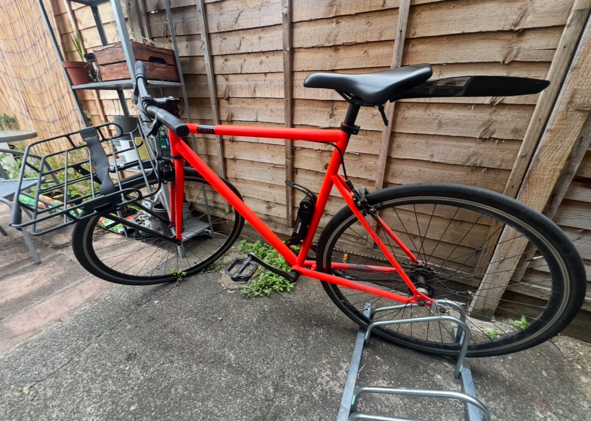 Single speed city bike with basket 