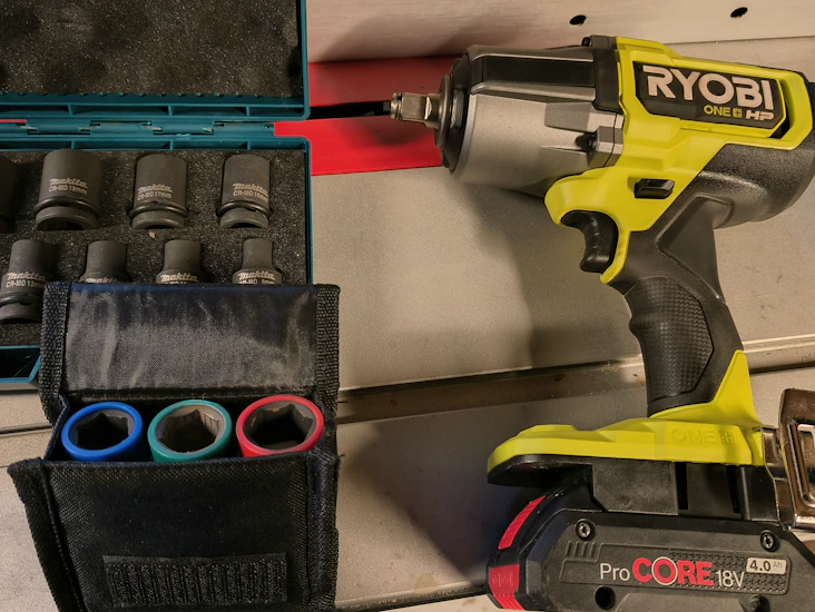 Ryobi sterkeste muttertrekker, 1000 nm