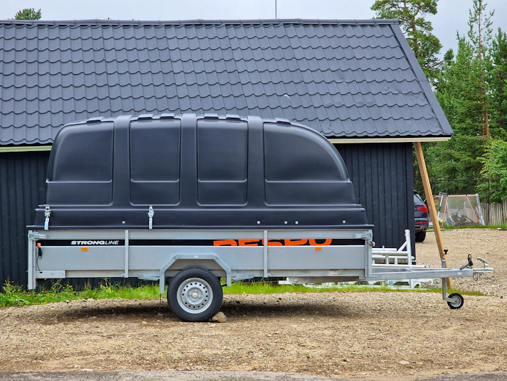 1,86 x 3,5 m ja 1,65 korkea kuomukärry