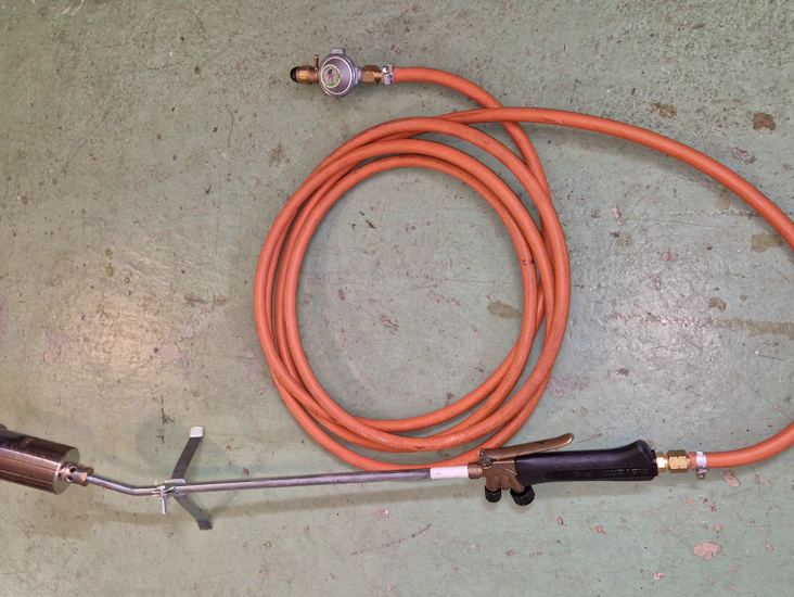 Gasoldriven ogräsbrännare