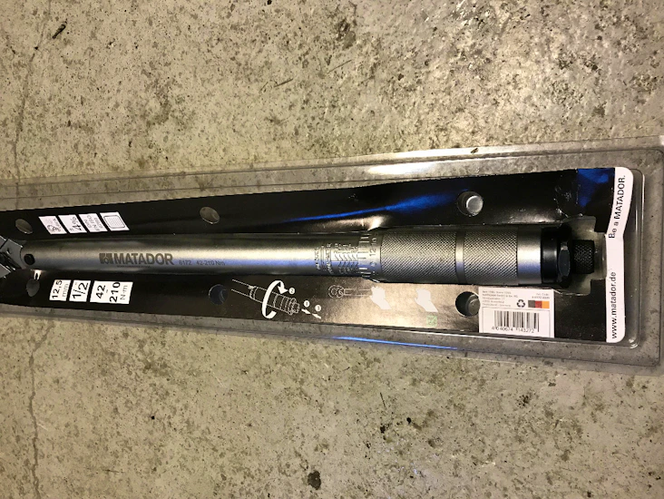 Momentnyckel 42-210 nm