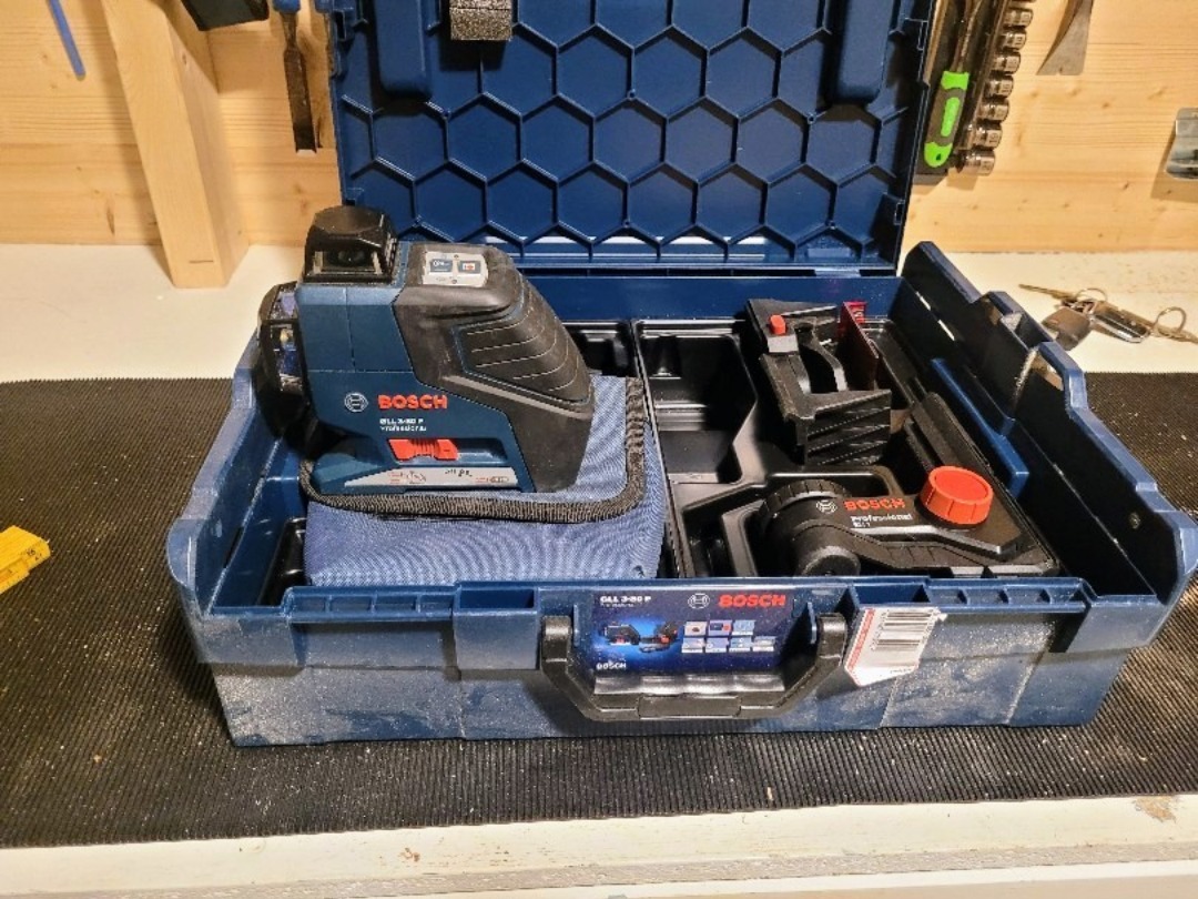 Bosch krysslaser professional