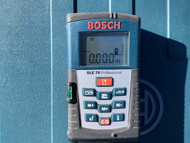 Lasereräisyysmittari