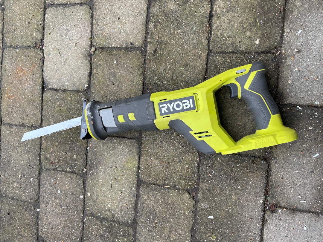 Ryobi bajonettsag 