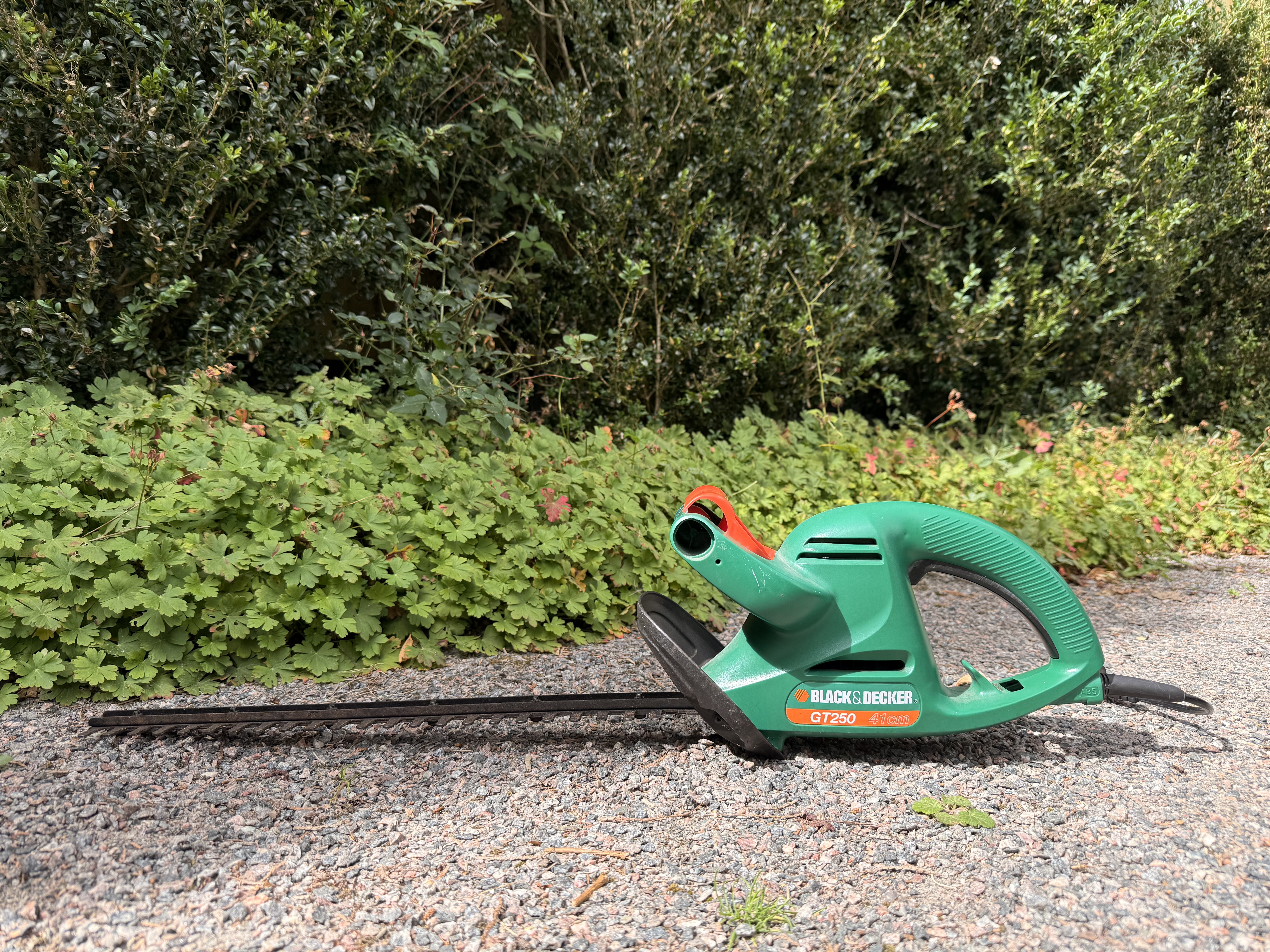 Elektrisk häcksax - black and decker 