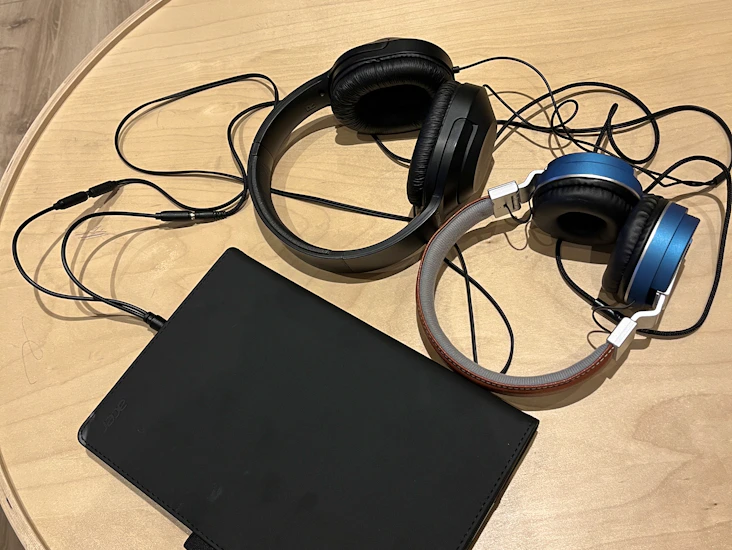 Samsung nettbrett 10.1 tommer med headset og valgfrie filmer på viaplay til offline