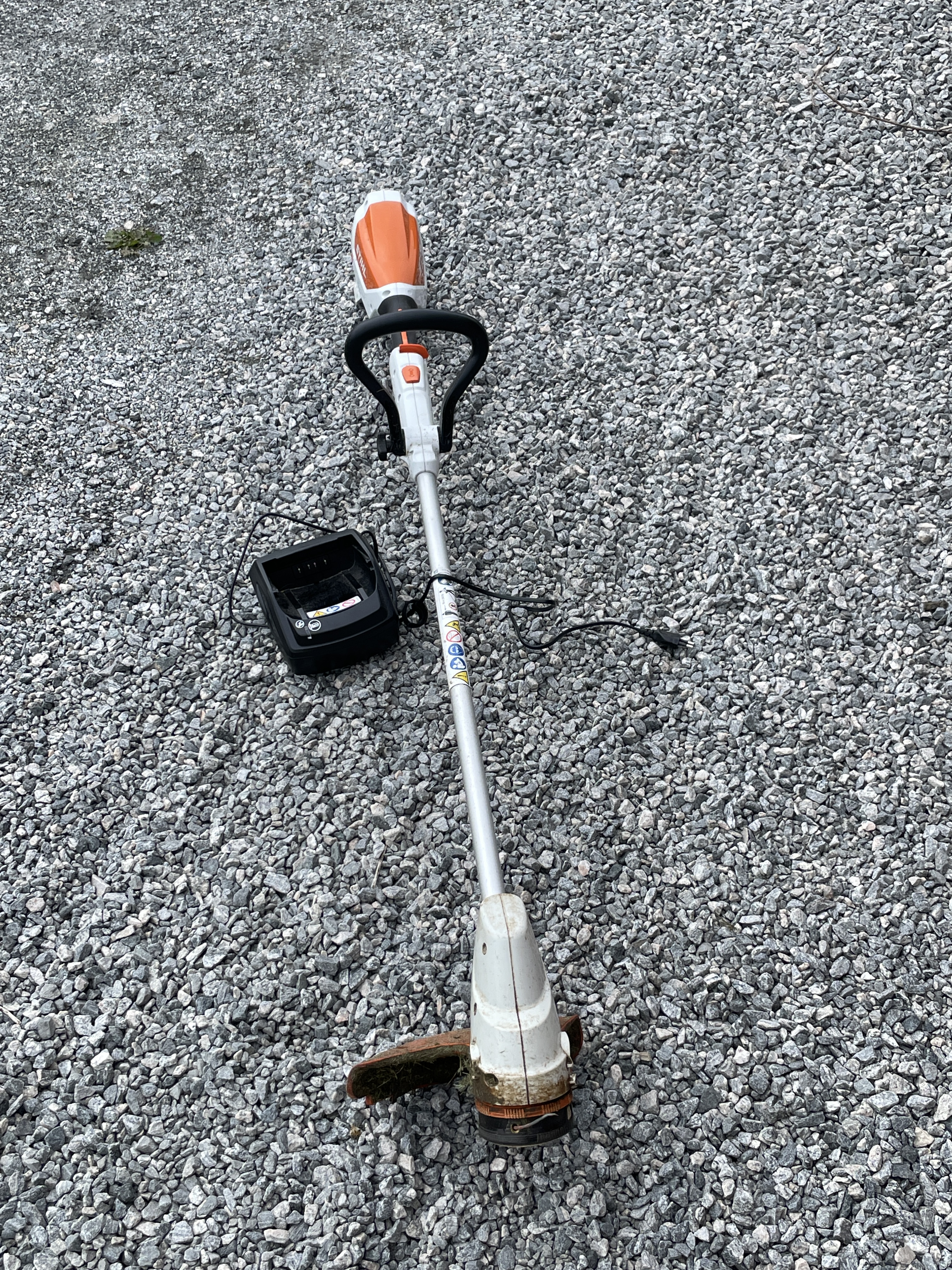 Batteridrevet kantklipper 
