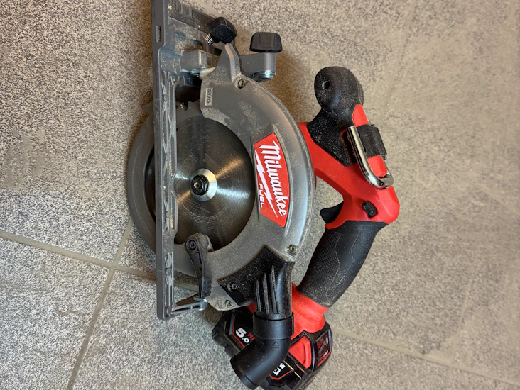 Sirkelsag milwaukee 5ah batteri