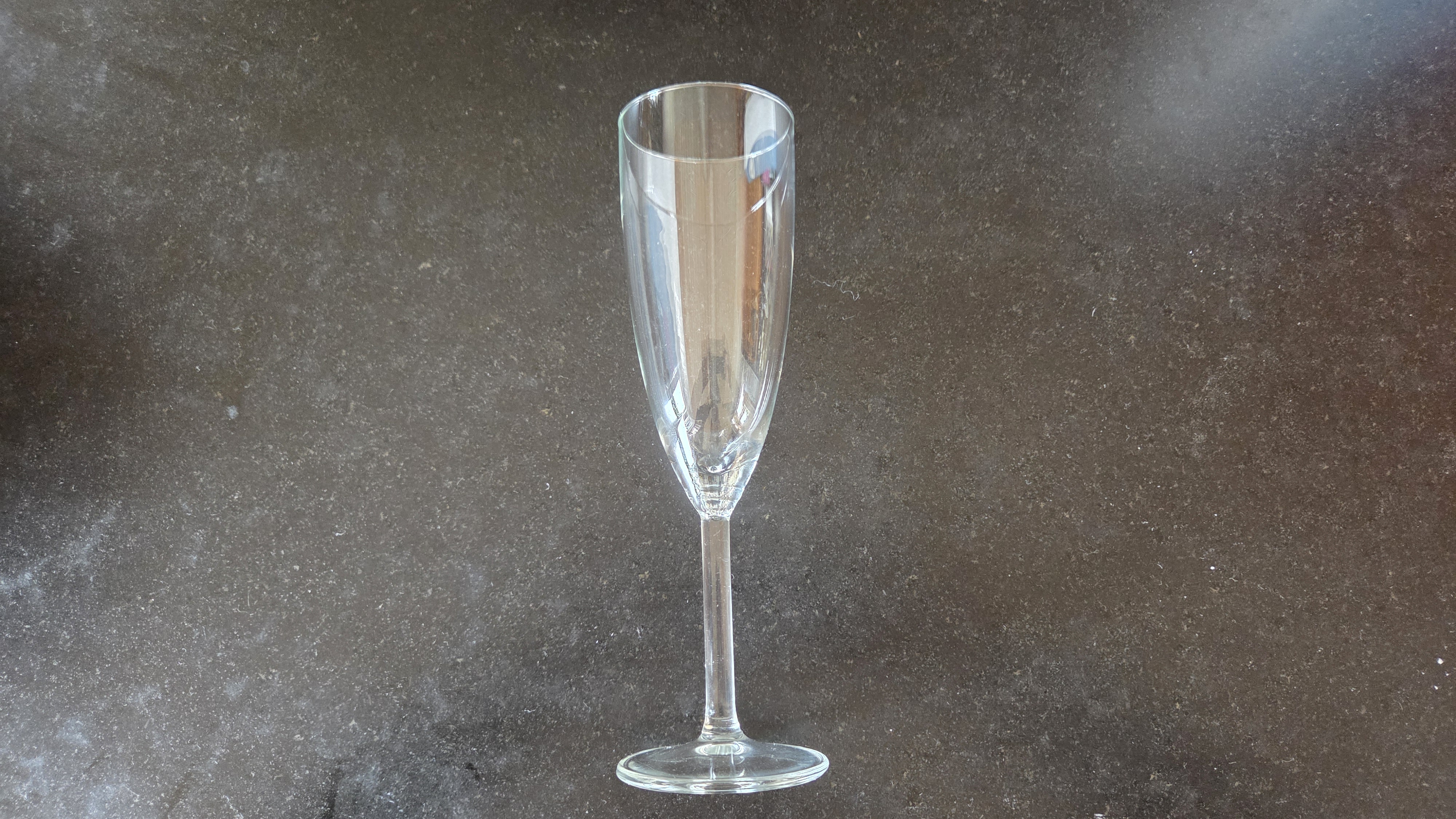 Champagneglas för fest, bröllop och minnesstund