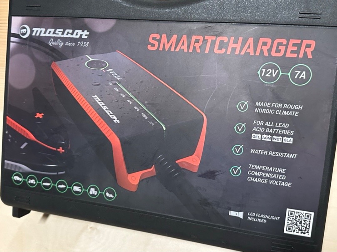 Lader med pulsfunksjon