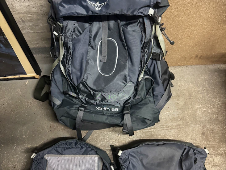 Osprey xenith 88, koko m