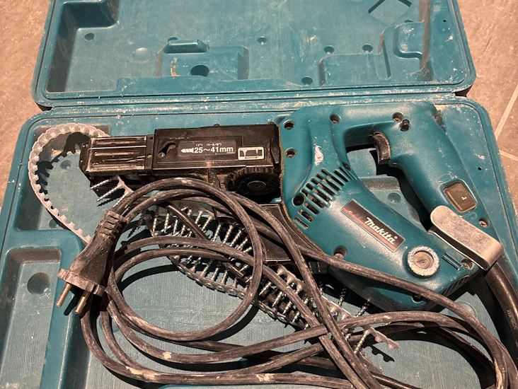 Skruvautomat elektrisk gipsskruv