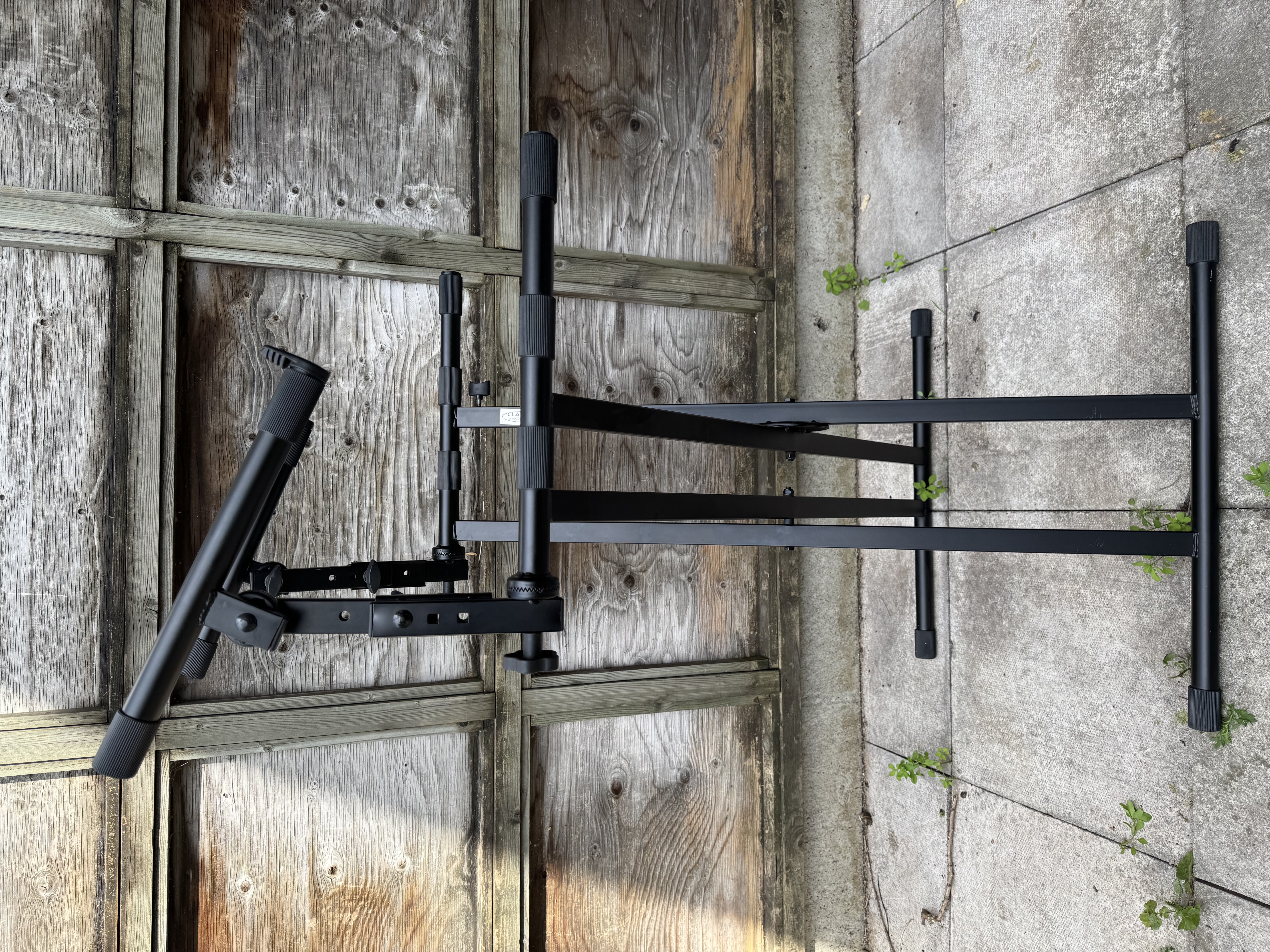 Double-braced, double tier, quick release x keyboard stand