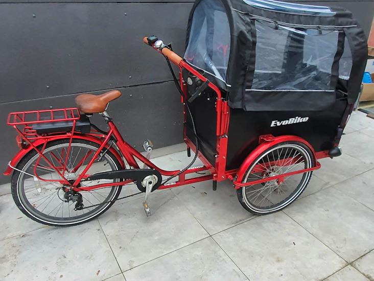 Evobike lådcykel large 4 platser