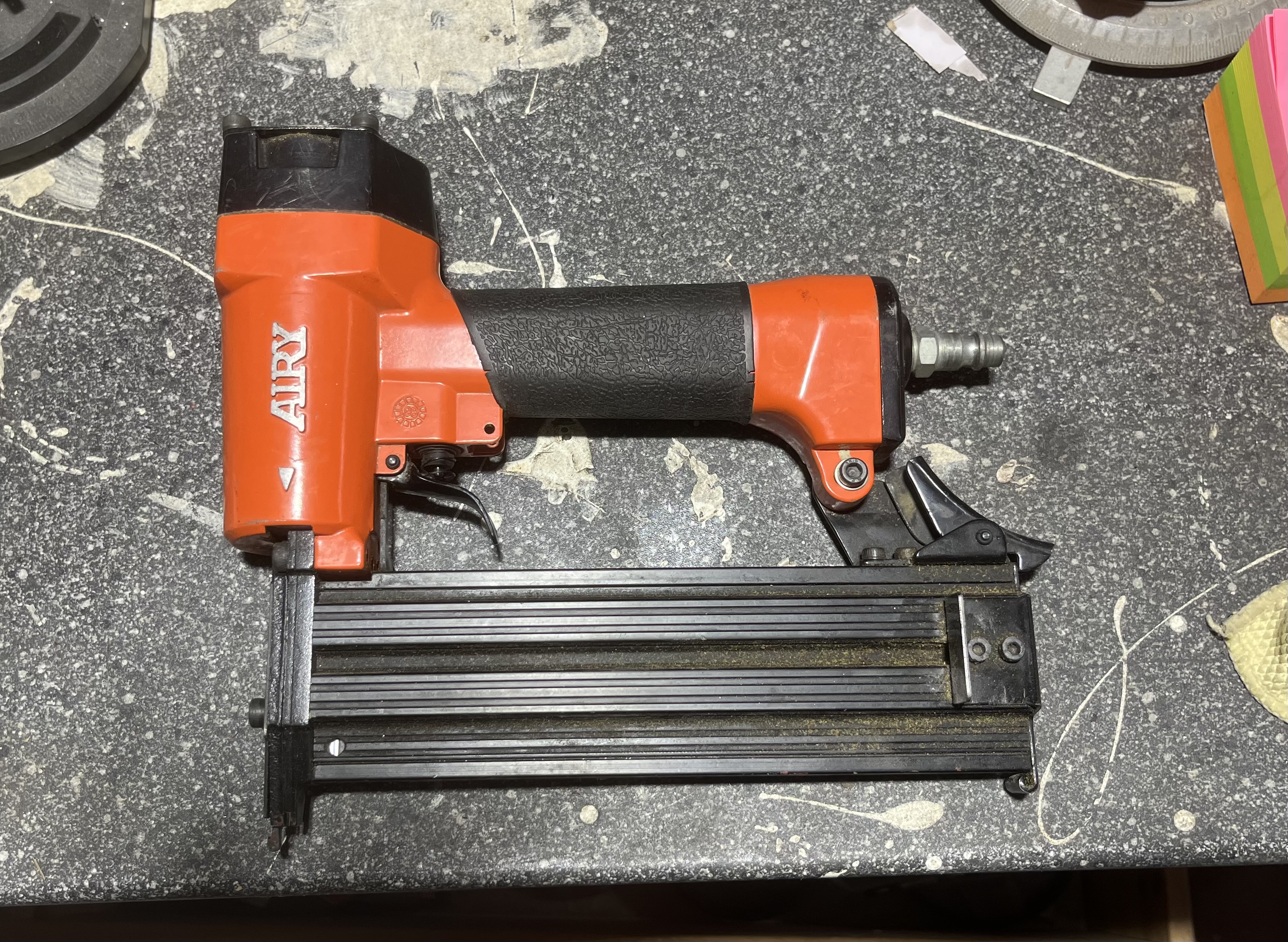 Dyckertpistol tryckluft