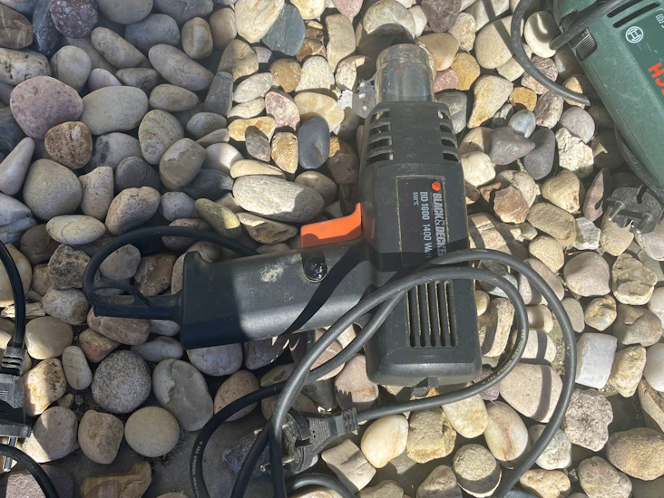 Black and decker varmepistol