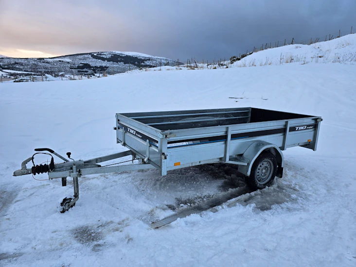 Tilhenger med tipp til leie