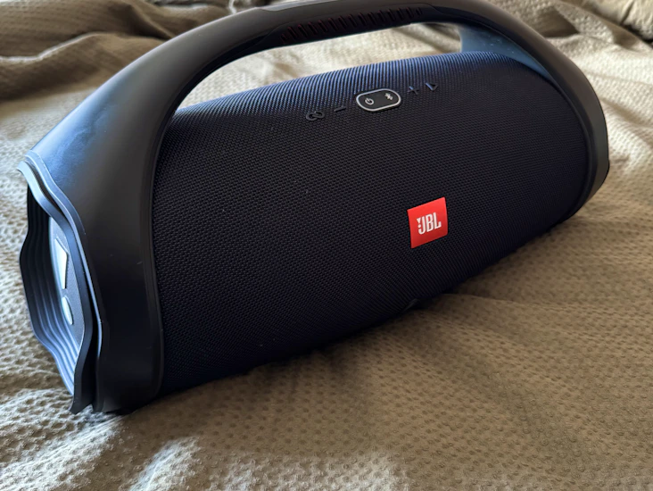 Jbl boombox 2