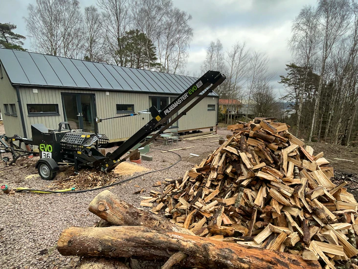 Pilkemaster evo 36, klyv upp till 8 m3 ved / timma!