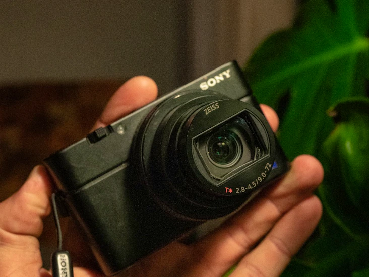 Sony rx100 vii -grym kompaktkamera