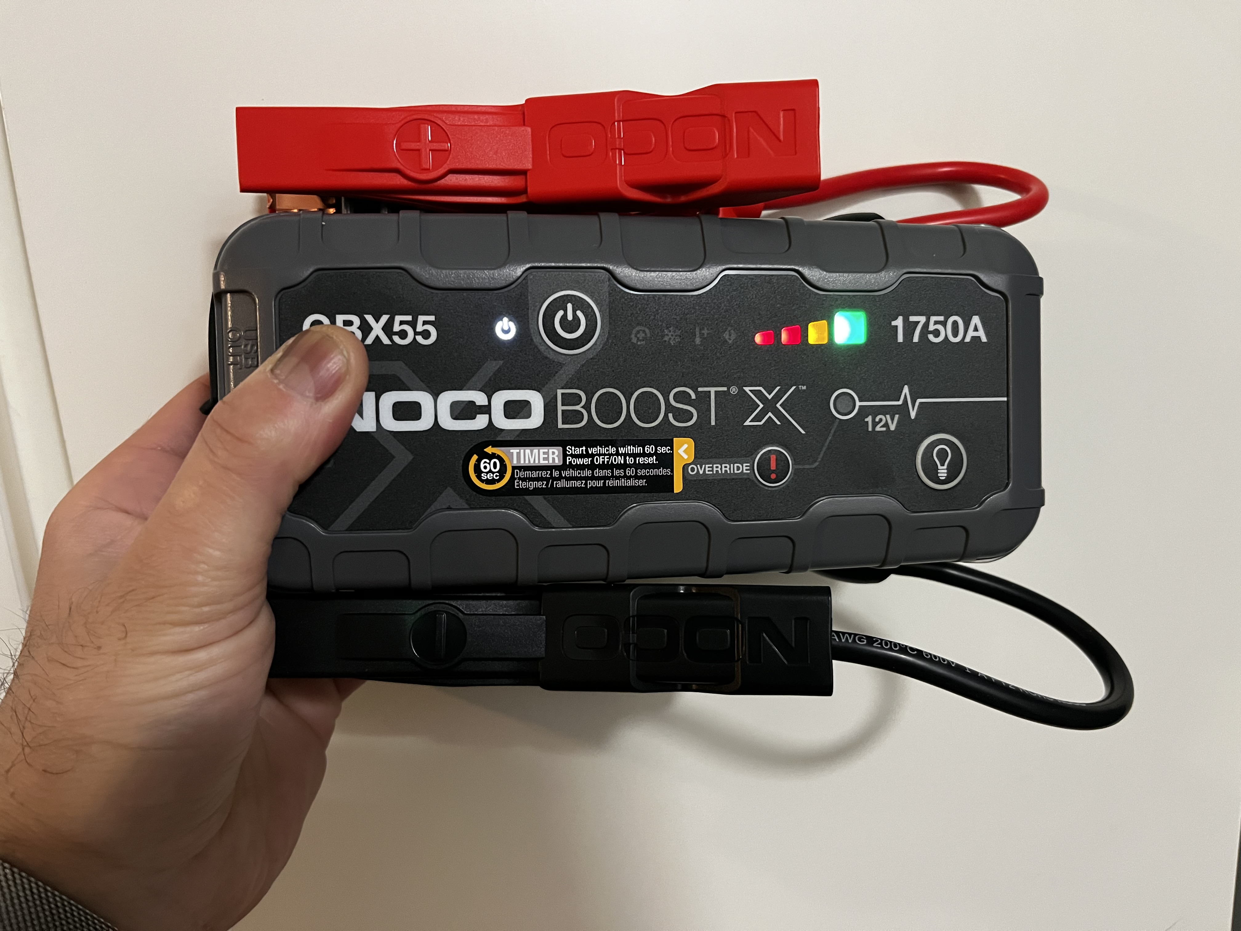 Bilbatteri startare/ car battery starter