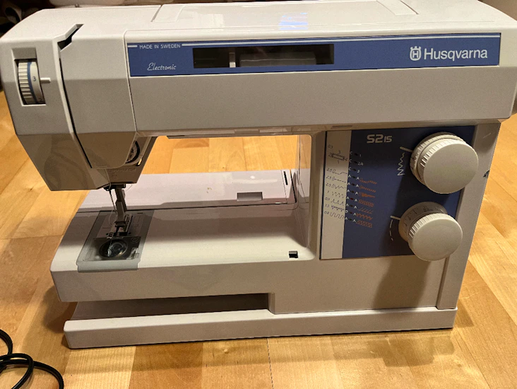 Husqvarna s215 symaskin