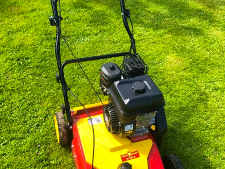 Vertikalskärare wolf-garten bensindriven