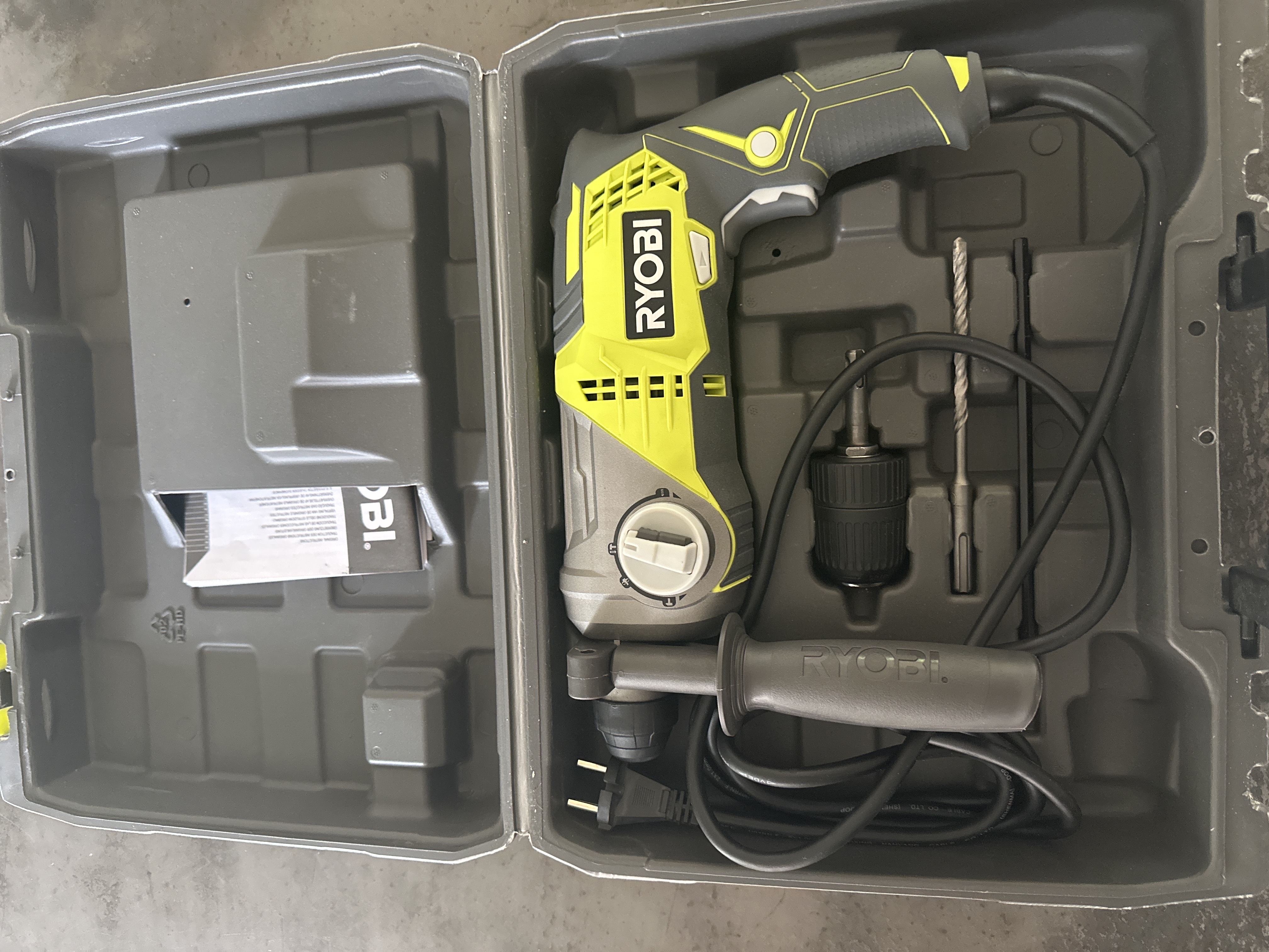 Slagborrmaskin från ryobi