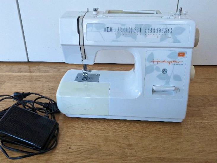 Husqvarna viking e10