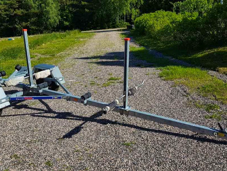 Släp för kajaker alt. mindre båt