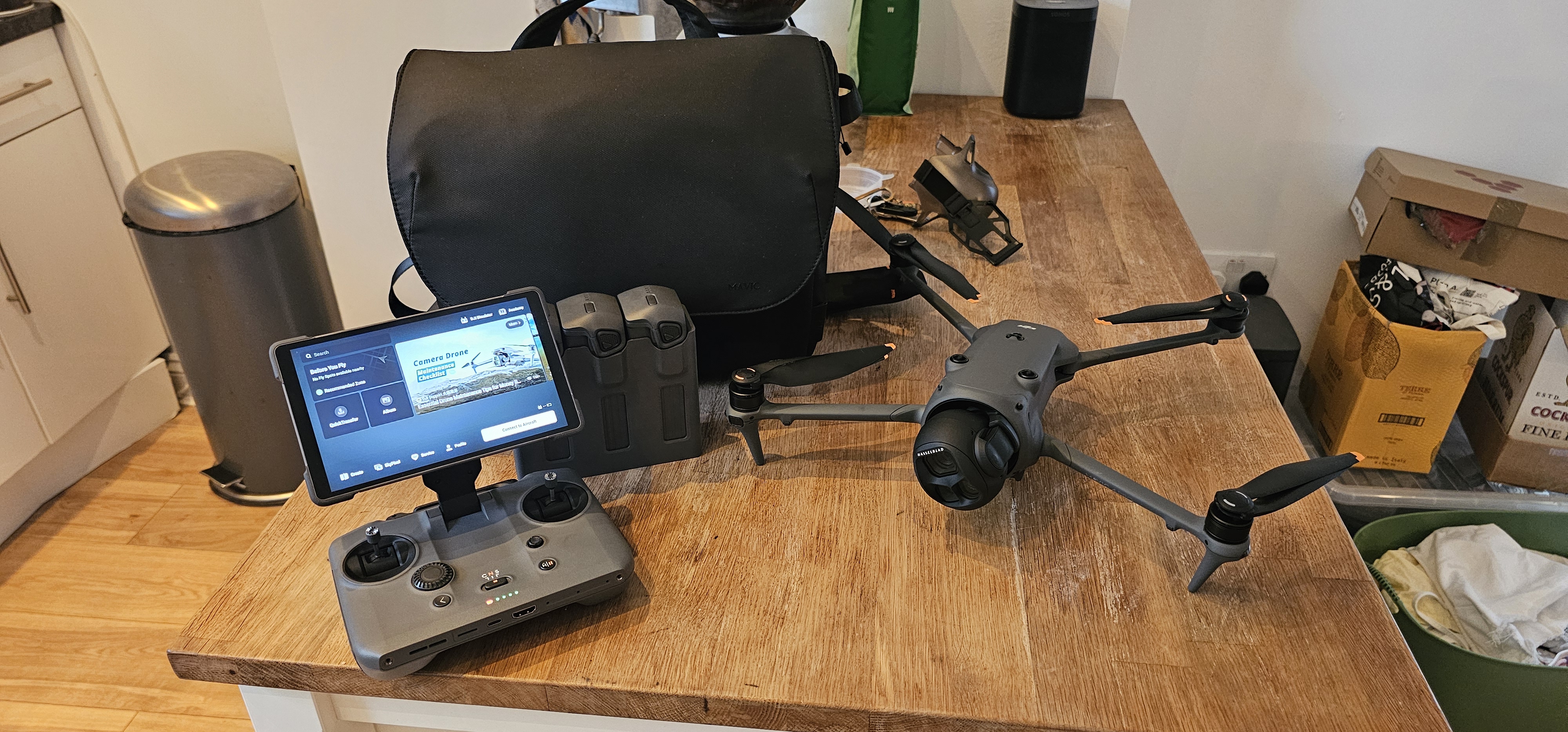 Dji mavic 4 pro creator combo + pl nd kit