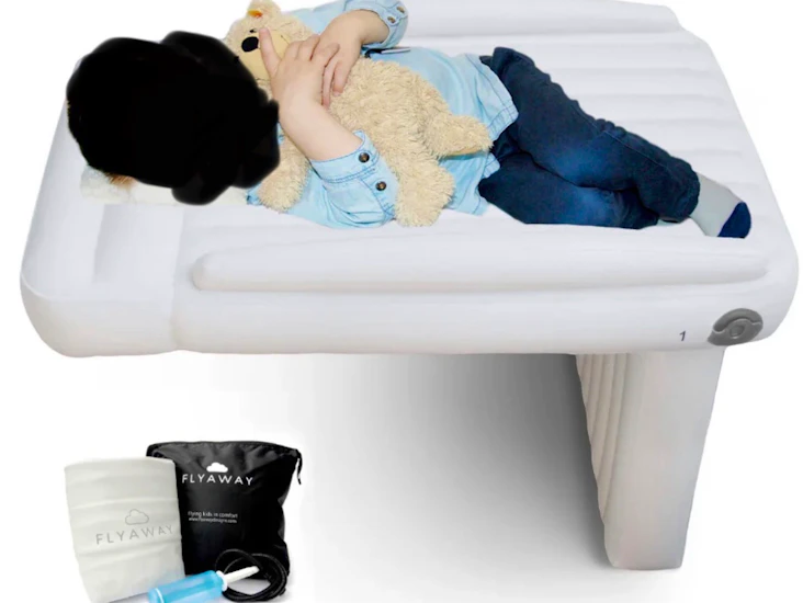 Flyaway kids oppblåsbar seng til flysetet