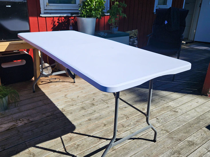 Lei bord – sammenleggbare, solide og klare til bruk!