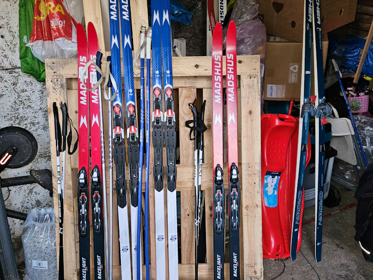 Fammiliesett 4 sett ski