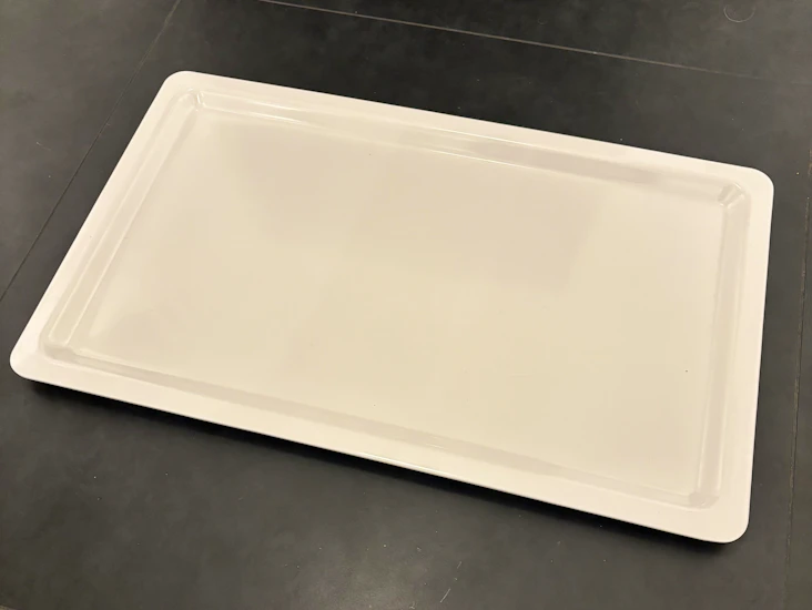 Snygga uppläggningsfat i melanim, flera storlekar